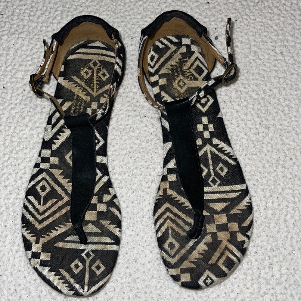 Toms Sandals - Gently Worn!